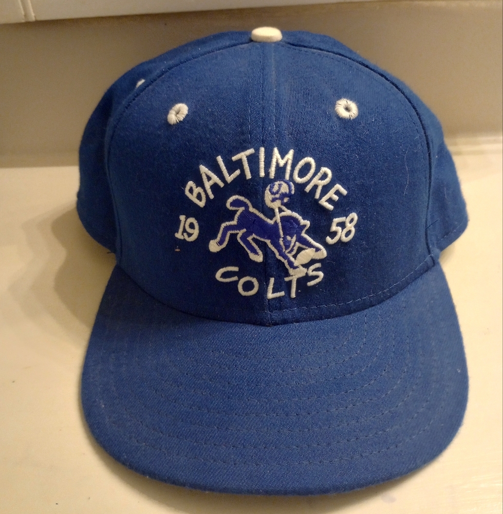 New Era Vintage Y2K Baltimore Colts men's snapback hat